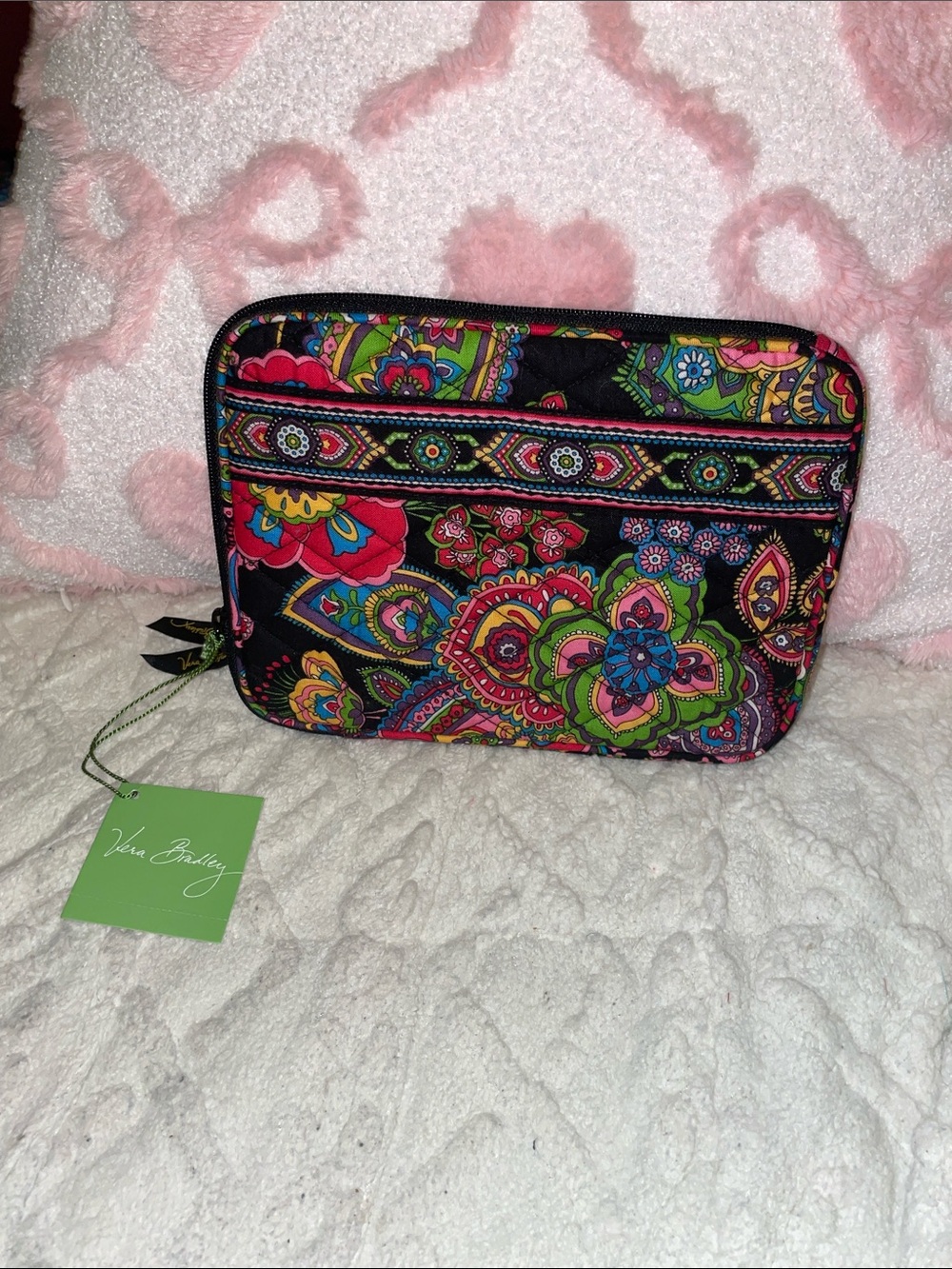 NWT Vera Bradley Black Quilted Floral Paisley E-Reader Pouch
